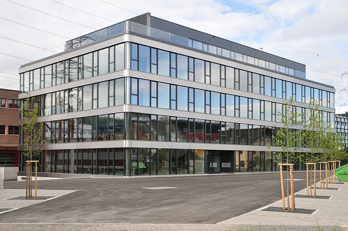 2eck-geschaefsthaus-neuhofstrasse-baar-01.jpg 2eck-geschaefsthaus-neuhofstrasse-baar-01.jpg