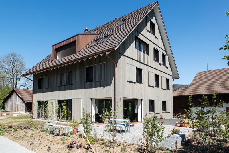 2eck-2familienhaus-aeugstertal-01.jpg 2eck-2familienhaus-aeugstertal-01.jpg